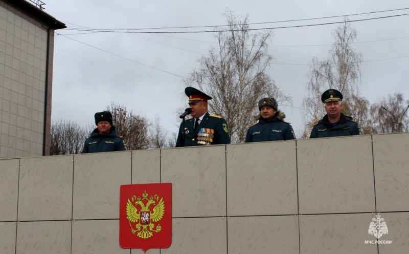 Церемония прощания с Боевым знаменем