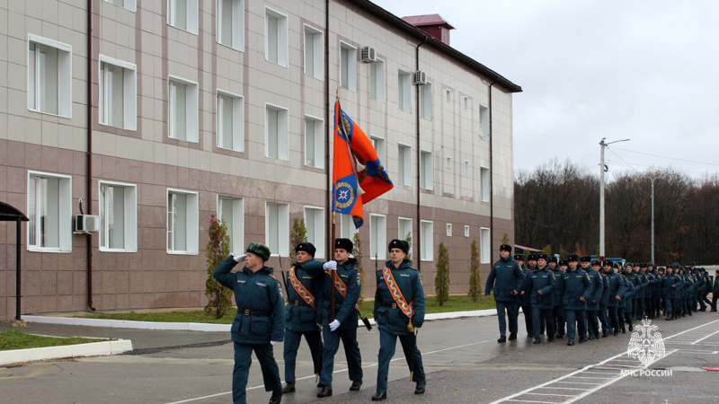 Церемония прощания с Боевым знаменем