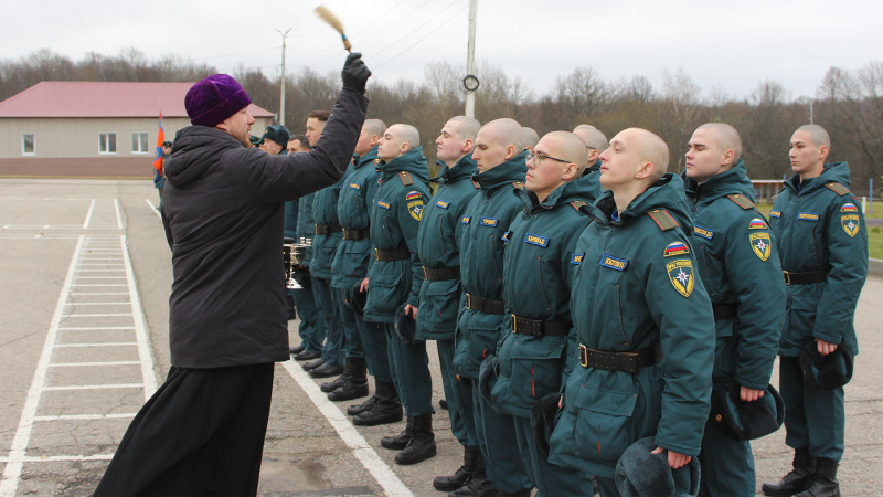 Торжественная церемония принятия Военной присяги прошла в ФГКУ «Тульский СЦ МЧС России»