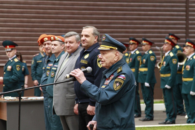 Чествование личного состава принимавшего  участие в X Международном салоне средств обеспечения безопасности"Комплексная безопасность - 2017"