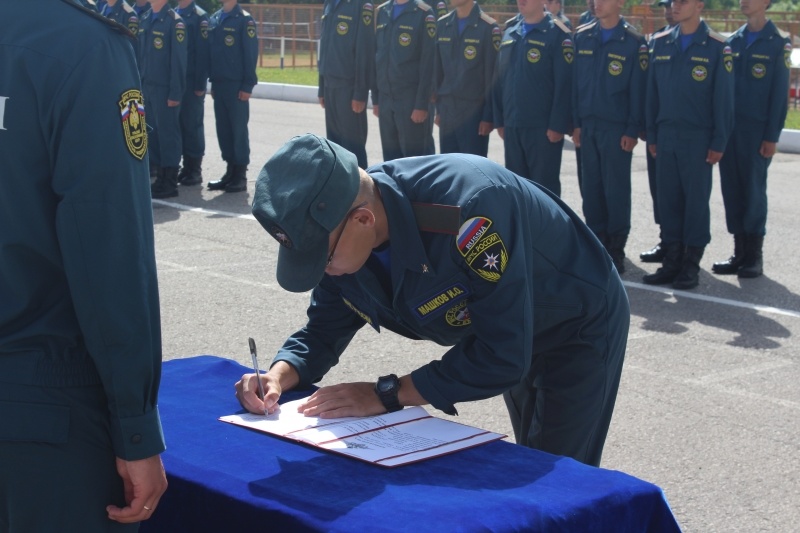 Принятие Военной присяги