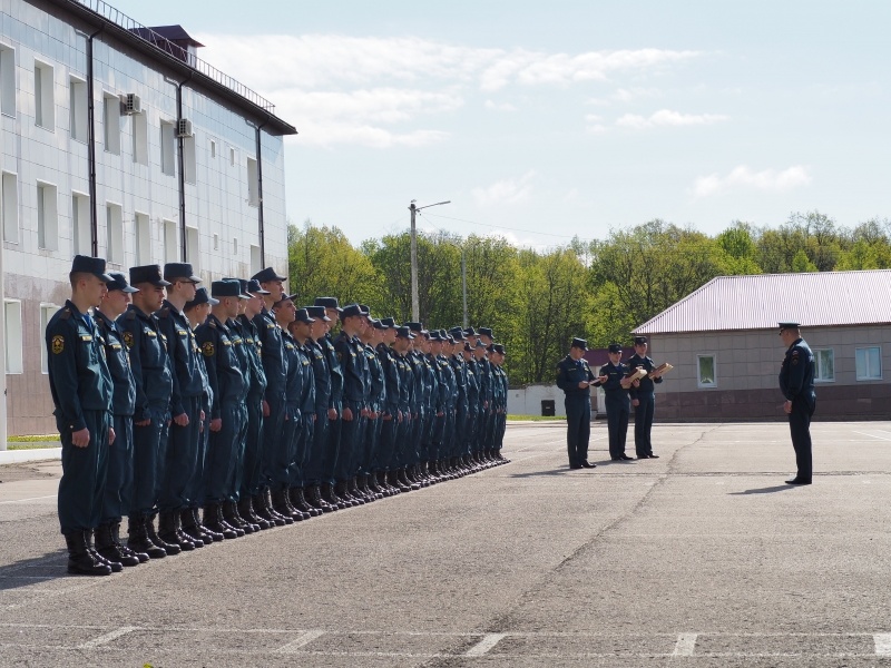 Чествование личного состава, увольняемого в запас