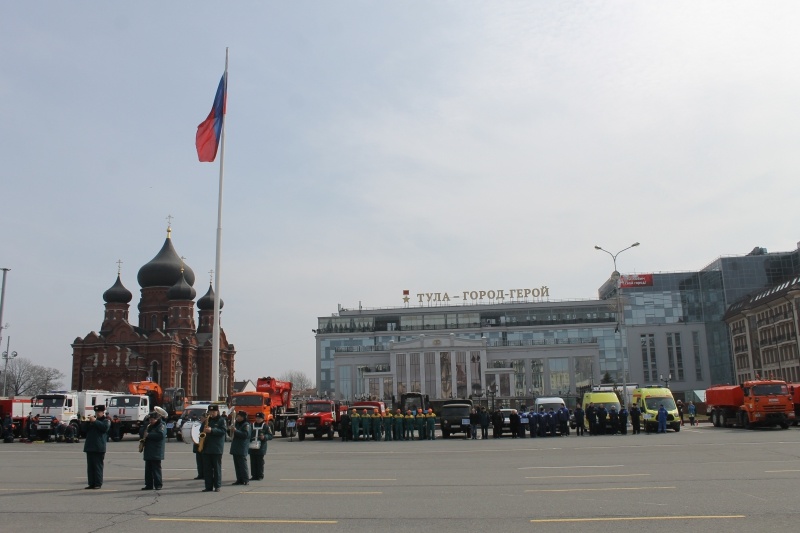 Приезд Министра Российской Федерации по делам гражданской обороны, чрезвычайным ситуациям и ликвидации последствий стихийных бедствий - Владимира Андреевича Пучкова в г. Тула